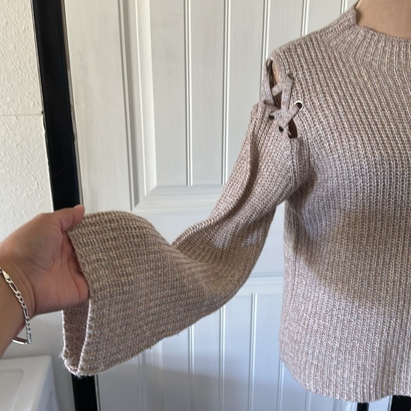 John + Jenn sweater - Picture 2 of 8